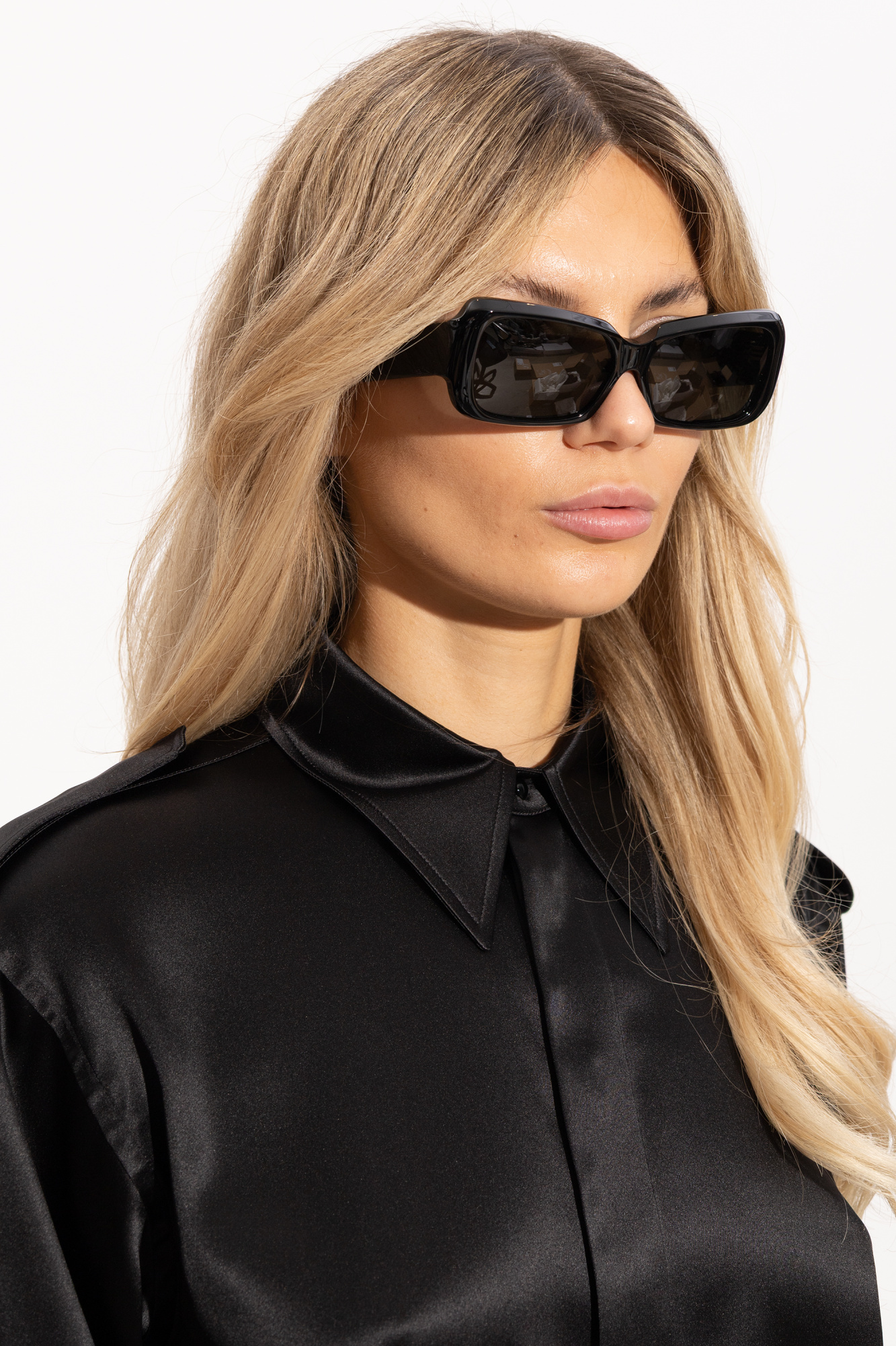 PHOEBE PHILO スコアサングラス（３色） PHOEBE PHILO | SCORE SUNGLASSES | BLACK ACETATE